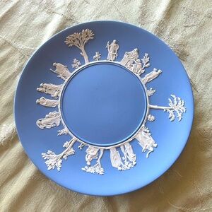 Wedgewood light blue Jasperware plate